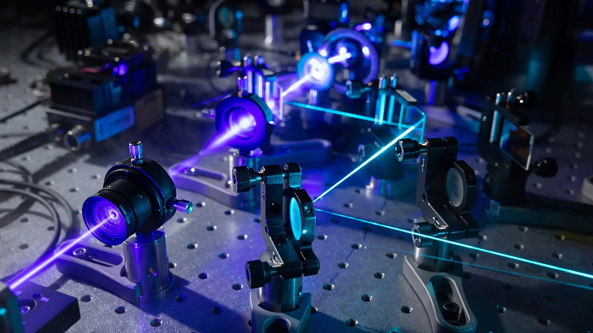 stanford’s-new-microscope-reveals-living-cells-like-never-before